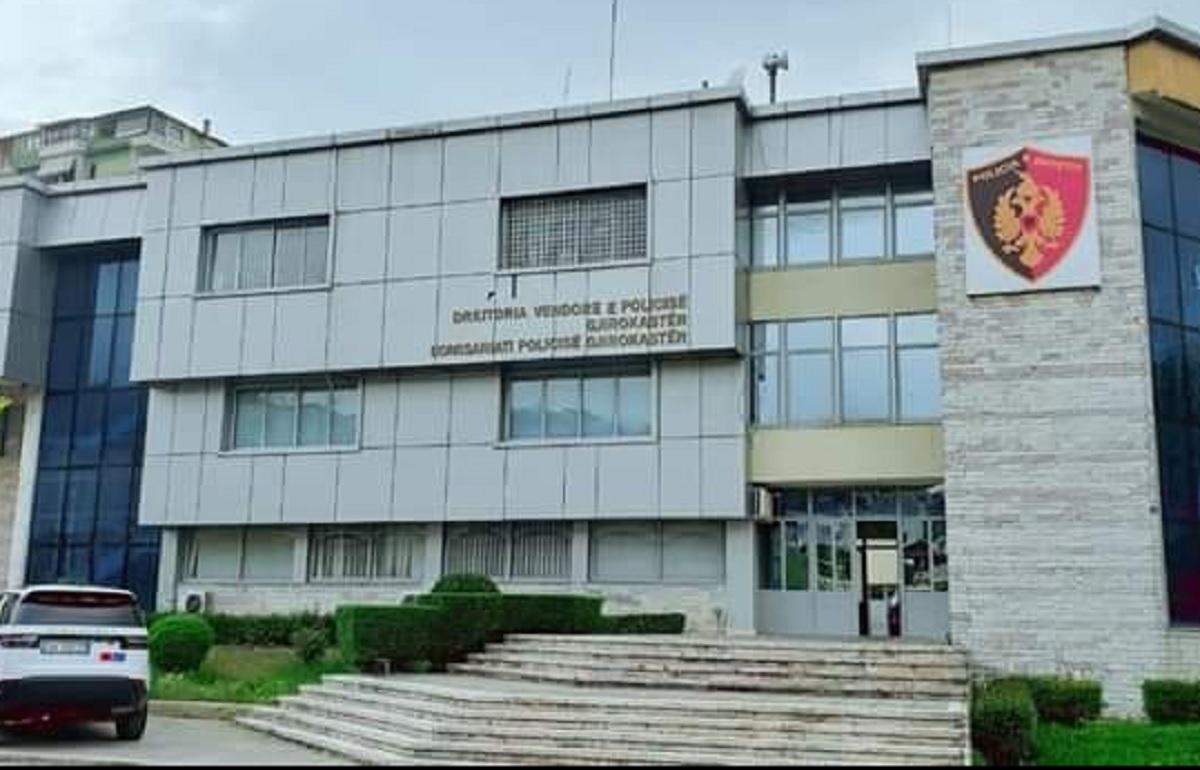 I dehur në timon përplas një automjet, arrestohet 56-vjeçari në Gjirokastër