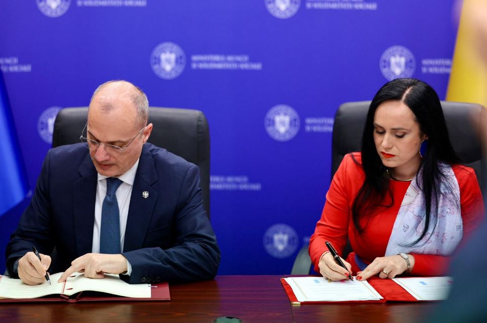 Ministri Hasani firmos marrëveshjen me Rumaninë, nis puna për njohjen reciproke të sigurimeve shoqërore