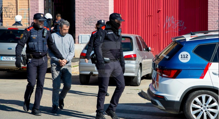 Goditet banda e drogës në Spanjë, 20 të arrestuar, shumica shqiptarë