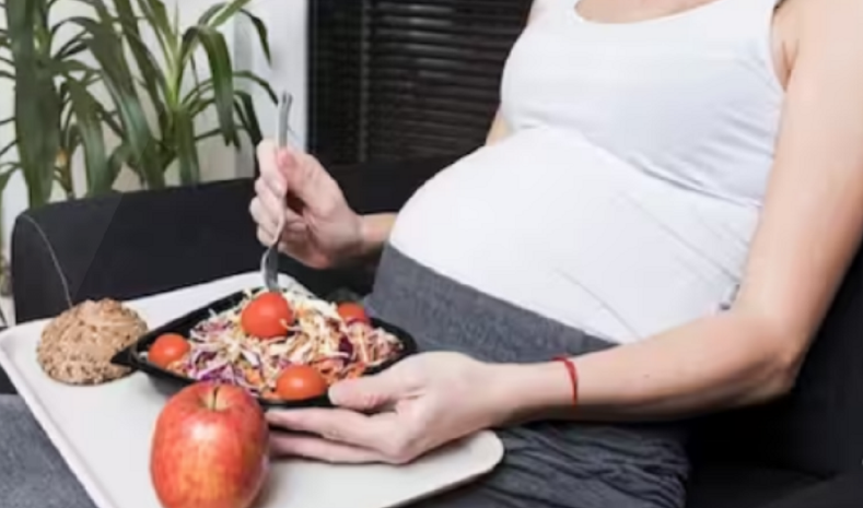 Ngrënia e tepërt gjatë shtatzënisë mund ta bëjë fëmijën tuaj të dëshirojë ushqim të pashëndetshëm