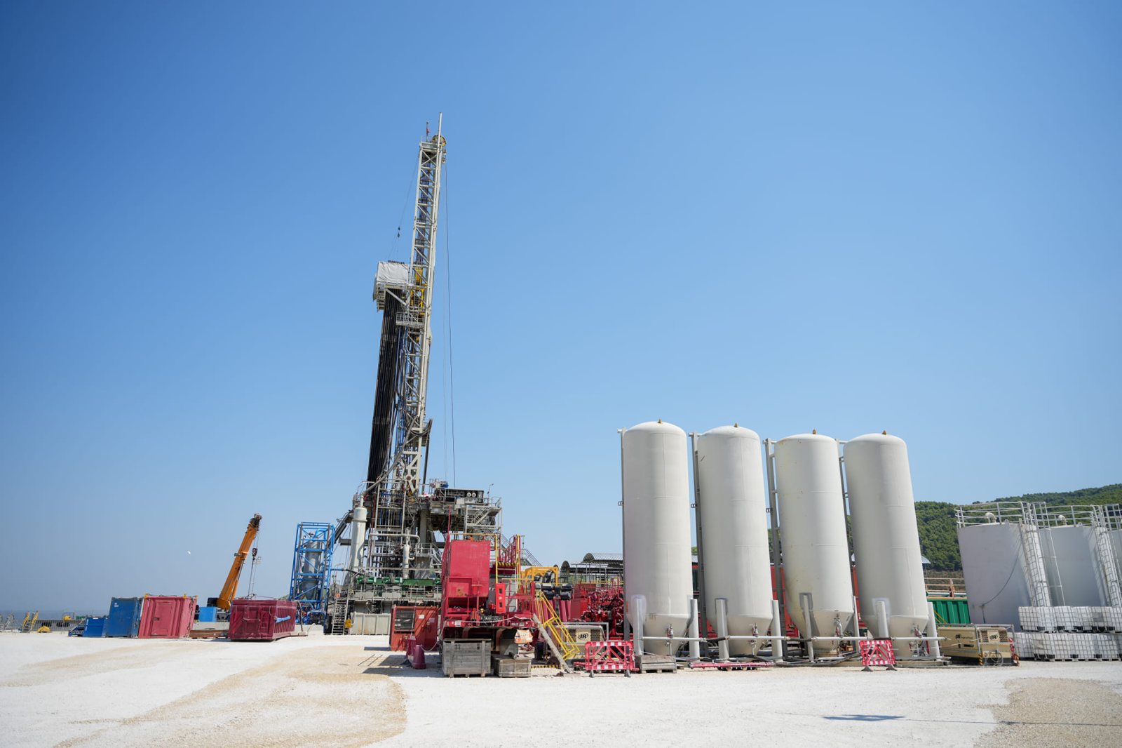 Balluku: Nafta në Shpirag e konfirmuar, vonesat me testimet të parashikuara në kontratë