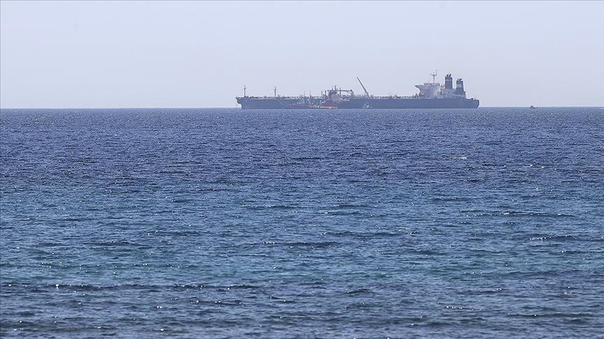 Irani konfiskoi naftën amerikane nga një cisternë që ndaloi në Gjirin Persik