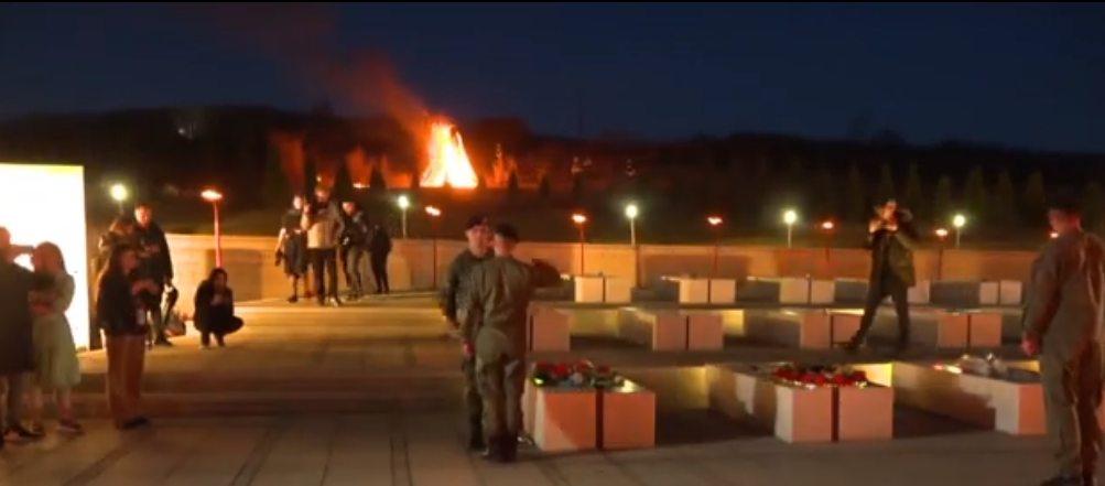 Nata e zjarreve në Prekaz/ Përfundon Epopeja e UÇK-së për sakrificën e Adem Jasharit dhe familjes së tij
