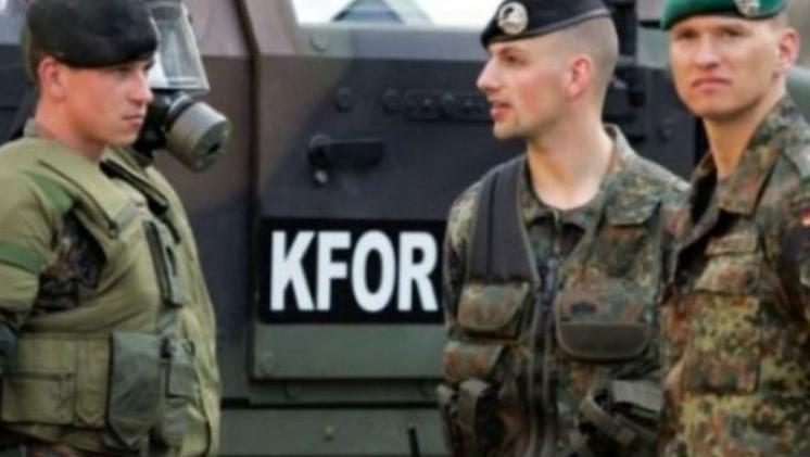 KFOR-i britanik zgjat mandatin në Kosovë