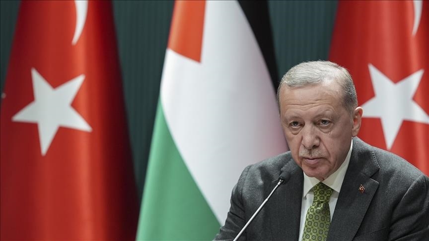 Erdoğan bisedë telefonike me kryeministrin irlandez, përshëndet njohjen e shtetit palestinez nga Irlanda