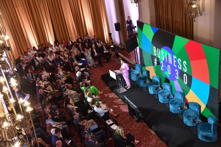 Konferenca Business 2030: Udhëheqim rrugën drejt një të ardhmeje për kompanitë shqiptare