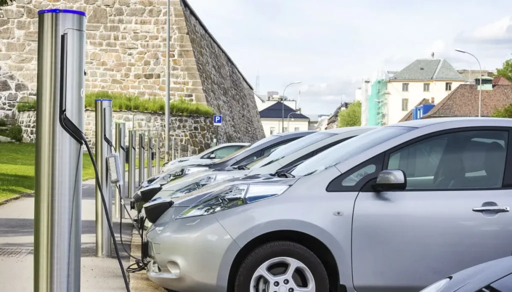 A do të ketë energji elektrike për të gjitha makinat?