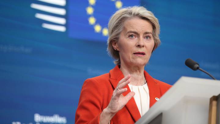 Ursula von der Leyen nis turneun e vizitave në Ballkanin Perëndimor