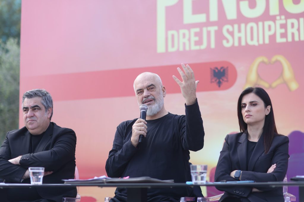 Rritje e ekonomisë përtej projeksionit, Rama: Bonus të dytë për pensionistët