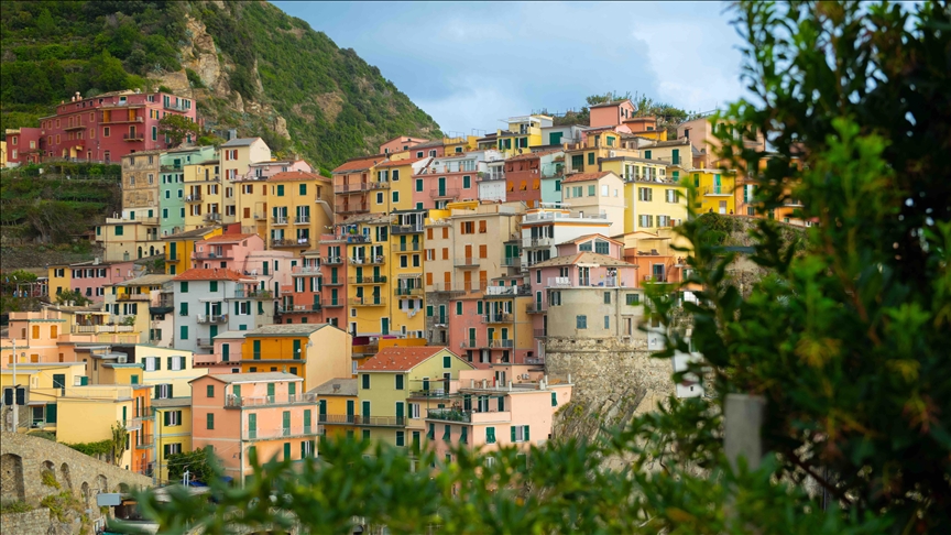 Cinque Terre, vendi që mahnit vizitorët me bukurinë e tij piktoreske