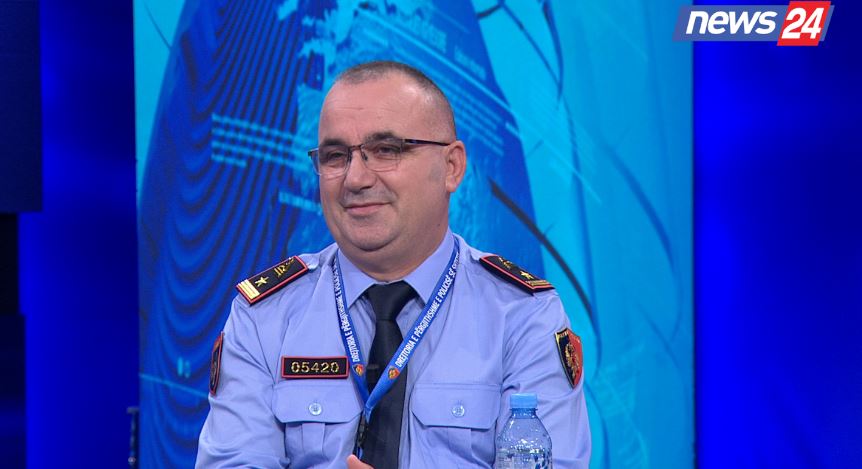 ‘’Policia e Shtetit është prezente në çdo shkollë të vendit’’, Genti Mullaj: Mos përhapet panik, policia ka ndërtuar zinxhir mbrojtës dhe të sigurt për të gjithë