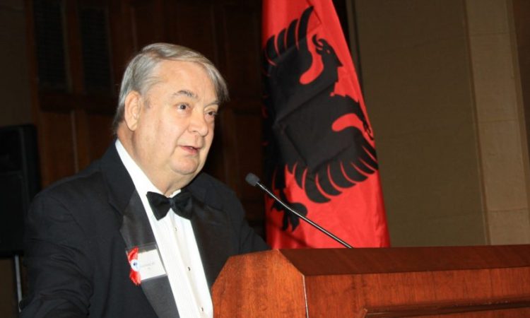 Ndërron jetë nobelisti shqiptaro-amerikan Ferid Murad